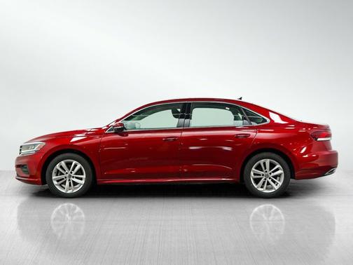 Aurora Red Metallic 2020 Volkswagen Passat 2.0T SE