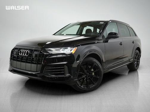 2022 Audi Q7 Premium Plus
