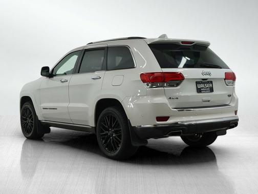 2017 Jeep Grand Cherokee Summit