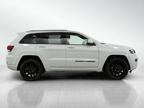 2022 Jeep Grand Cherokee WK Laredo X