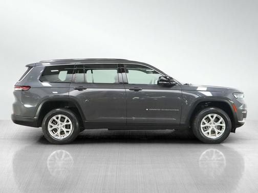 Baltic Gray Metallic Clearcoat 2023 Jeep Grand Cherokee L Limited