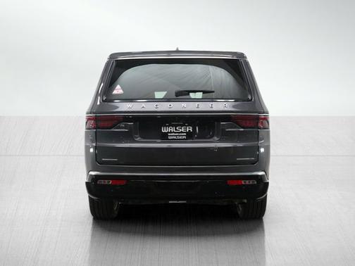 2023 Jeep Wagoneer L Series III