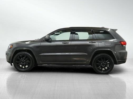 2017 Jeep Grand Cherokee Altitude