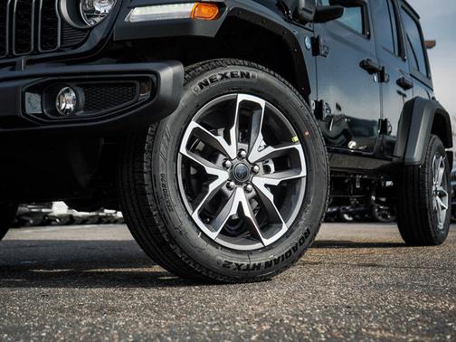 2025 Jeep Wrangler 4xe Sport S