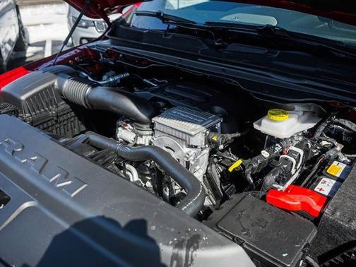 Molten Red Pearlcoat 2026 RAM 1500 Laramie