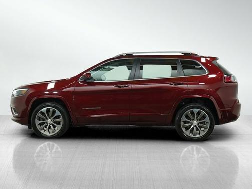 2019 Jeep Cherokee Overland