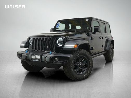 Black Clearcoat 2023 Jeep Wrangler