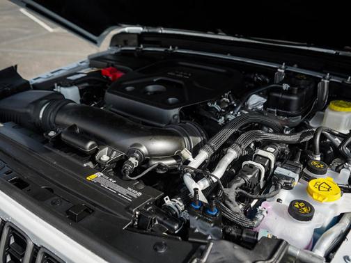 2025 Jeep Wrangler 4xe Sport S