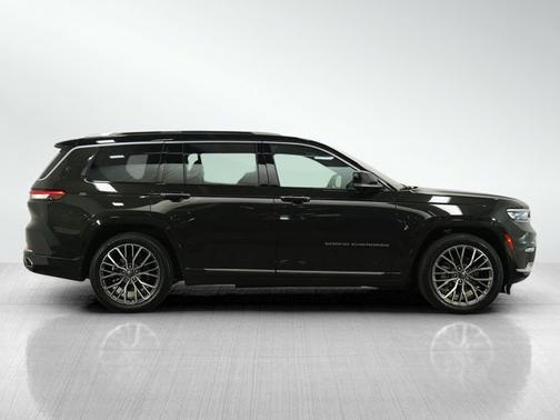 2023 Jeep Grand Cherokee L Summit Reserve