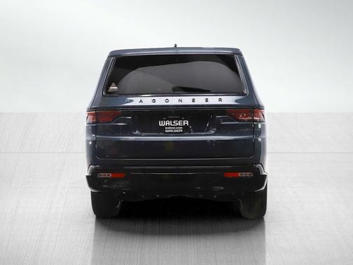 River Rock 2025 Jeep Wagoneer L Series II Carbide