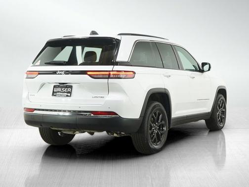 Bright White Clearcoat 2024 Jeep Grand Cherokee Limited