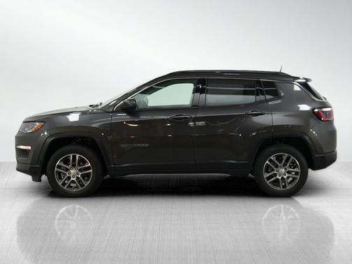 2020 Jeep Compass Latitude w/Sun/Safety Pkg