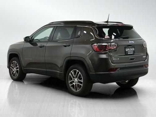 2020 Jeep Compass Latitude w/Sun/Safety Pkg