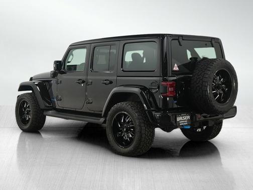 2022 Jeep Wrangler Unlimited Sahara High Altitude