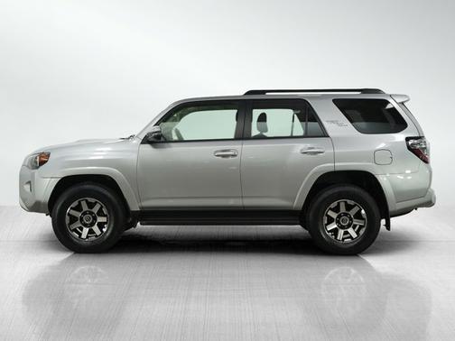 2022 Toyota 4Runner TRD Off Road