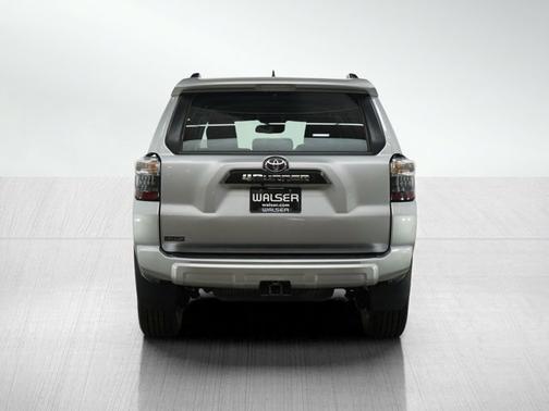 2022 Toyota 4Runner TRD Off Road