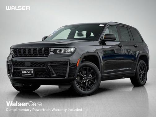 2026 Jeep Grand Cherokee Laredo Altitude