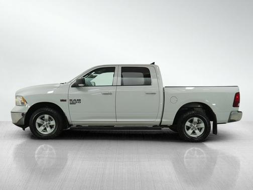 2022 RAM 1500 SLT