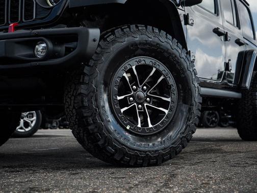 2025 Jeep Wrangler Rubicon X