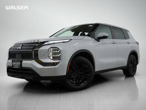 2024 Mitsubishi Outlander ES