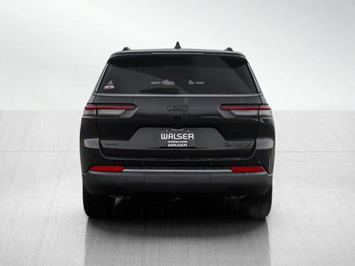 Diamond Black Crystal Pearlcoat 2026 Jeep Grand Cherokee L Limited