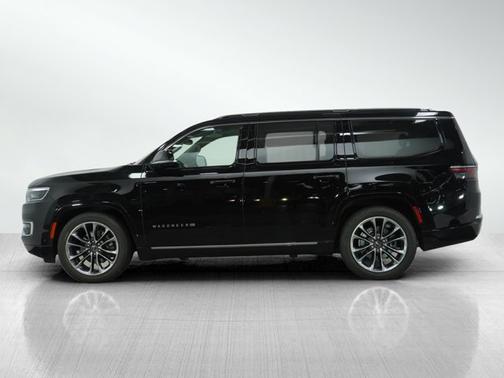 2023 Jeep Wagoneer Series III