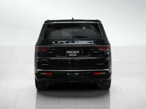 2023 Jeep Wagoneer Series III
