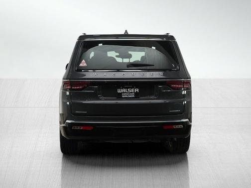 2023 Jeep Wagoneer Series II