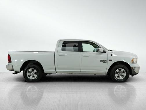 2020 RAM 1500 SLT