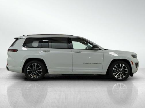 2022 Jeep Grand Cherokee L Overland