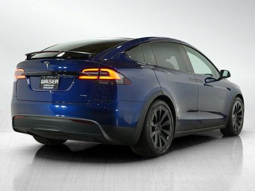 2022 Tesla Model X Plaid