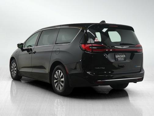 2023 Chrysler Pacifica Hybrid Hybrid Touring L