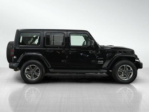 2019 Jeep Wrangler Sahara