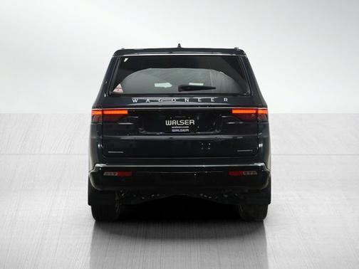 2023 Jeep Wagoneer Series III
