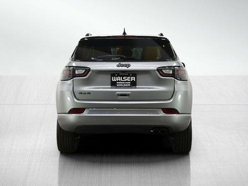 Billet Silver Metallic Clearcoat 2022 Jeep Compass High Altitude