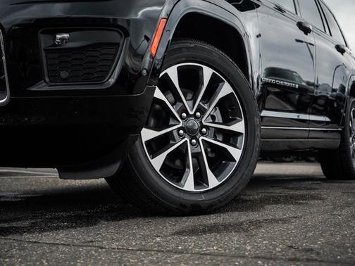 2025 Jeep Grand Cherokee L Overland