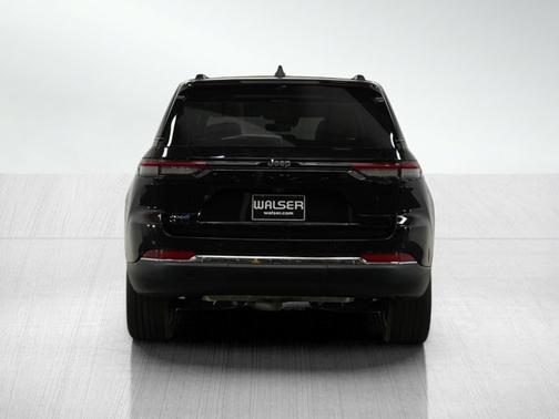 2022 Jeep Grand Cherokee