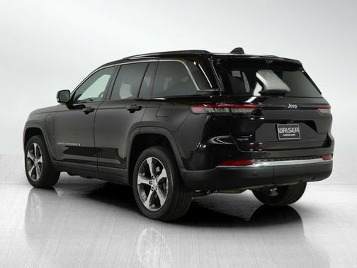 2022 Jeep Grand Cherokee