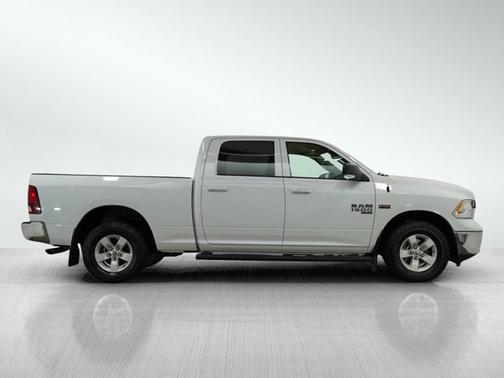 2022 RAM 1500 SLT