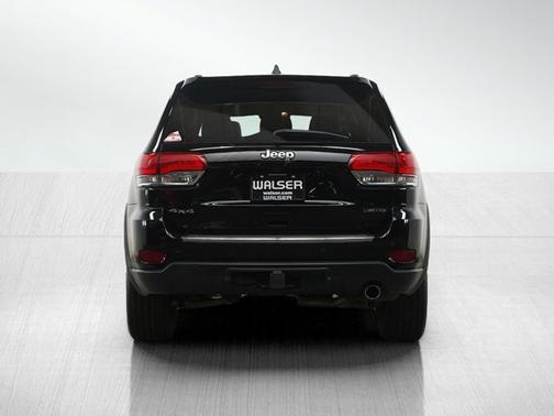 Diamond Black Crystal Pearlcoat 2017 Jeep Grand Cherokee Limited