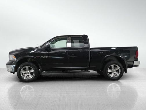 2017 RAM 1500 SLT