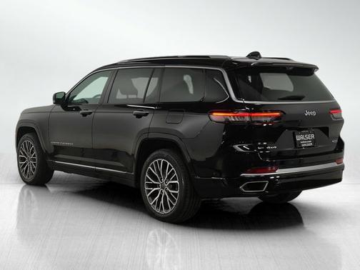 2022 Jeep Grand Cherokee L Summit