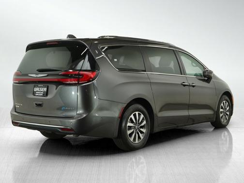 2021 Chrysler Pacifica Hybrid Hybrid Touring L