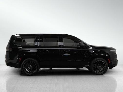 2022 Jeep Grand Wagoneer Series II Obsidian