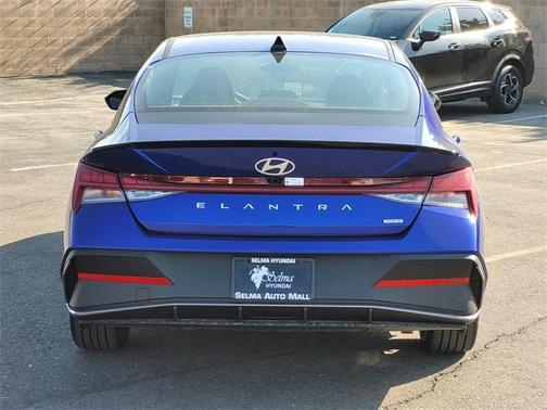 2025 Hyundai ELANTRA HEV SEL Sport