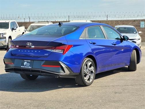 2025 Hyundai ELANTRA HEV Limited