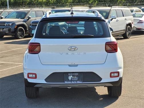 2025 Hyundai VENUE Limited
