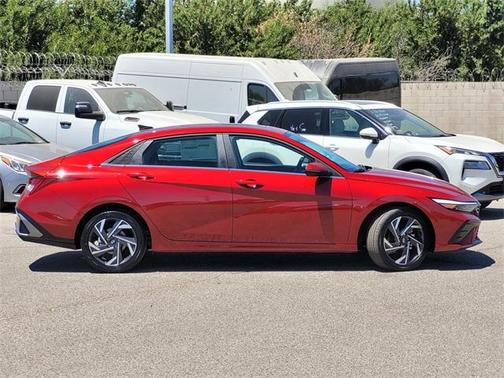 2025 Hyundai ELANTRA HEV Limited