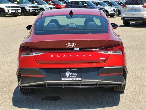 2025 Hyundai ELANTRA HEV Limited
