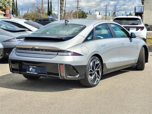 2025 Hyundai IONIQ 6 SEL